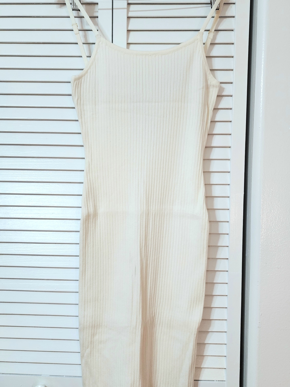 Hera Collection Cream Ribbed Midi Stretch Dress